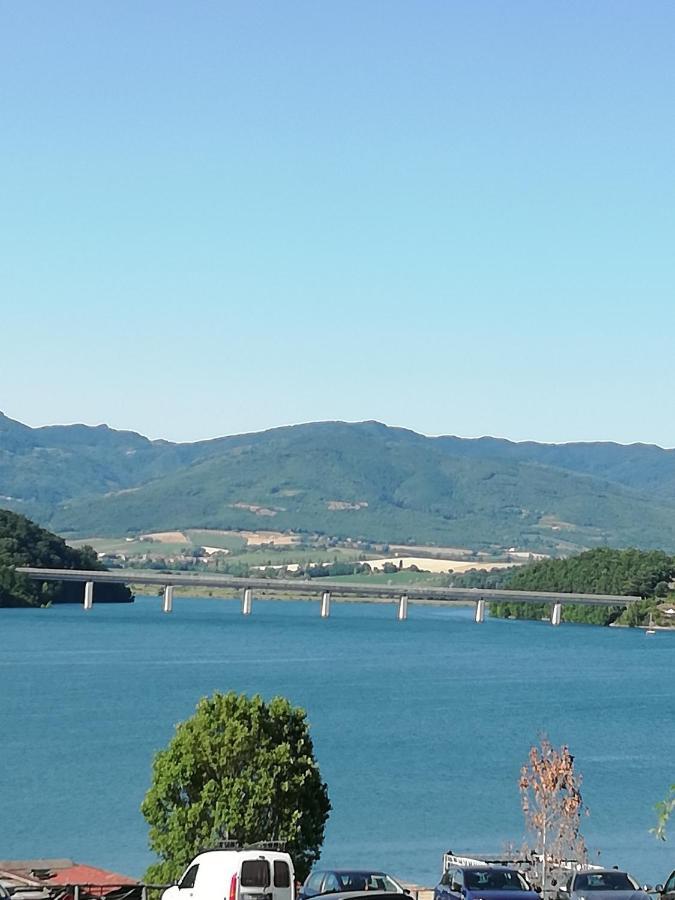 Il Lago Del Mugello B&B Barberino di Mugello Exterior foto