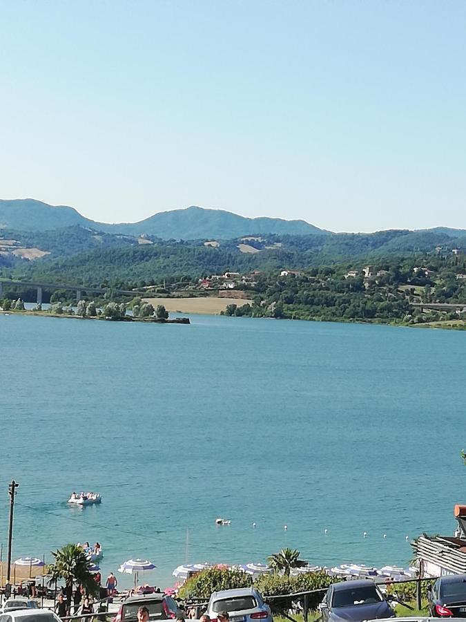 Il Lago Del Mugello B&B Barberino di Mugello Exterior foto